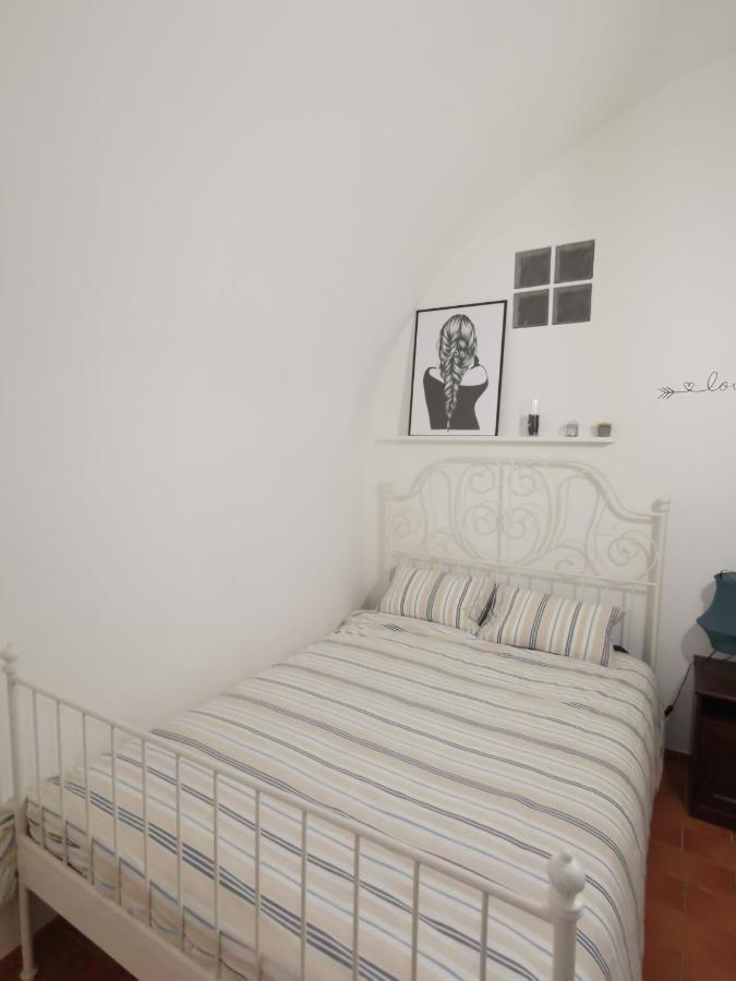 The 'Ferdinando' Refuge Apartment Mesagne Room photo